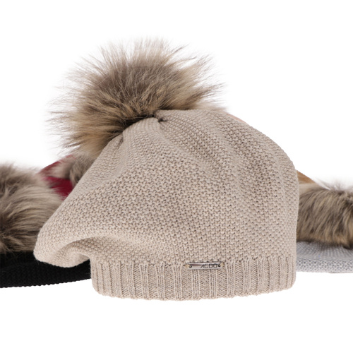 Woman's winter beret camel merino wool Bonnie