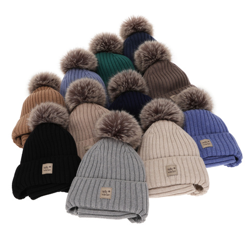 Boy's winter set: hat and tube scarf, beige, 100% extra fine merino wooll, lined with wool fleece Morti
