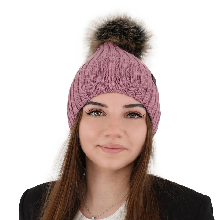 Woman's winter hat violet merino wool Texa