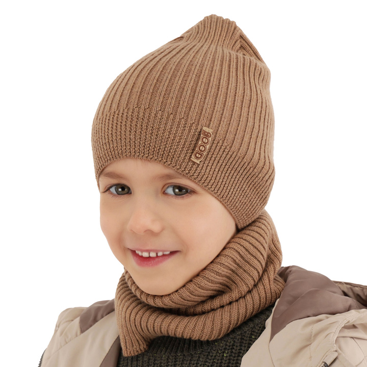 Boy's spring/ autumn set: hat and tube scarf camel 100% extra finemerino wool Chester
