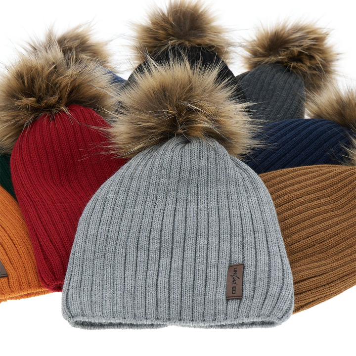 Boy's winter hat orange Amur with pompom