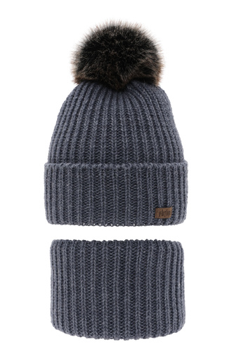 Boy's winter set: hat and tube scarf blue with pompom Wonder
