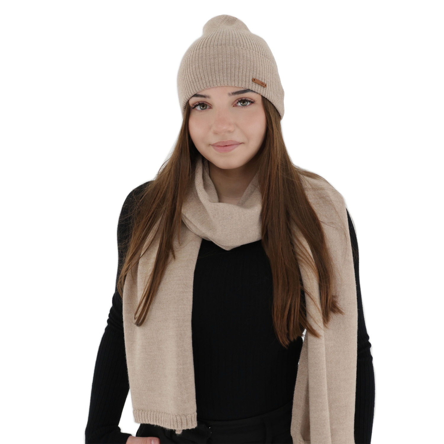 Woman's winter scarf, beige, 100% merino wool, Elonia