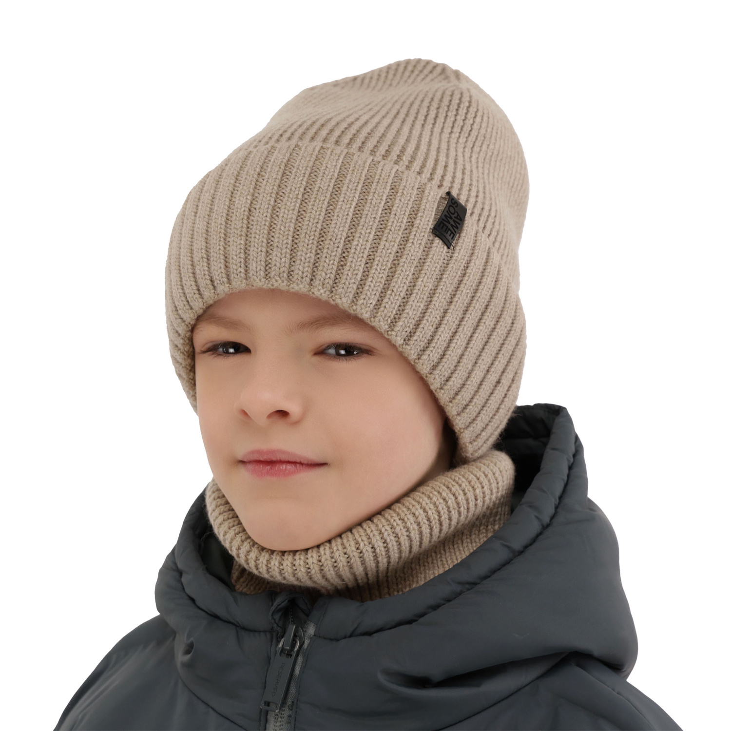 Boy's winter set: hat and tube scarf, 100% merino wool, with merino wool lining, green Harbin