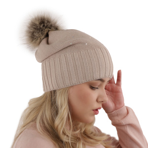 Woman's winter hat pink merino wool Malga