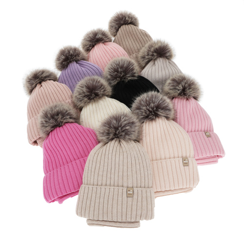 Girl's winter set: hat and tube scarf, light pink, 100% merino wool, cotton lining, with pompom, Terida