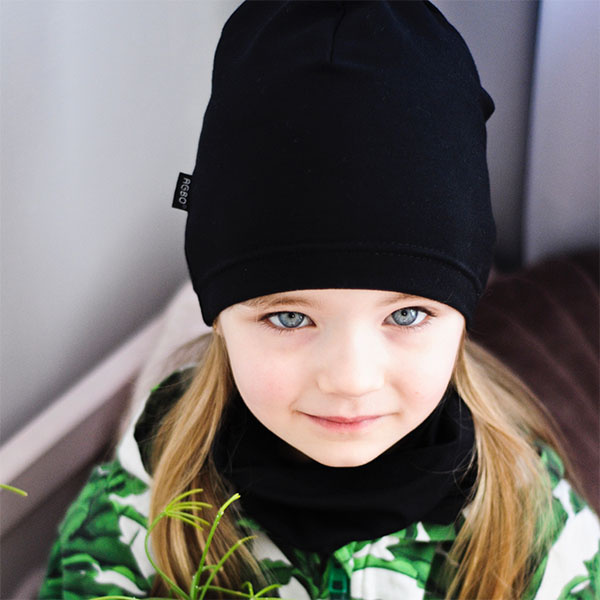 Girl's spring/ autumn set: hat and tube scarf amaranth Hazelka