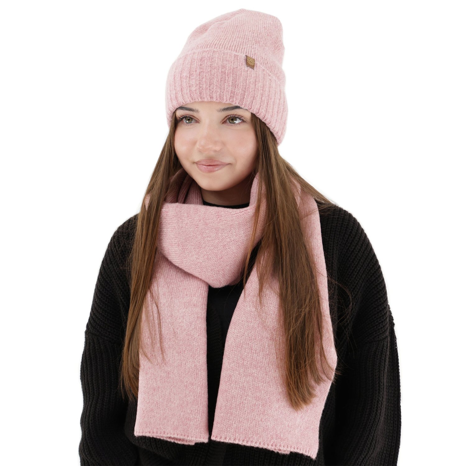 Woman's winter set: hat and scarf, red, Shasta