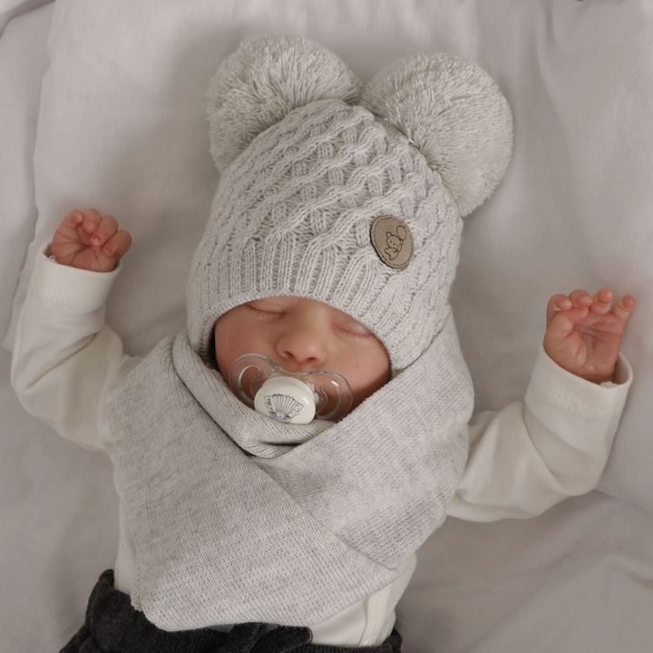 Boy's winter set: hat and scarf white with two pompom Alonso