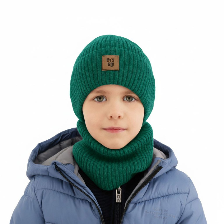 Boy's spring, autumn set: hat and tube scarf green 100% merino wool Vanto