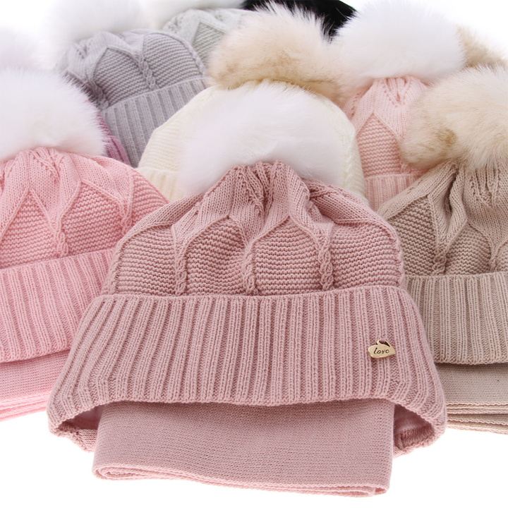 Girl's winter set: hat and scarf beige Altina with pompom