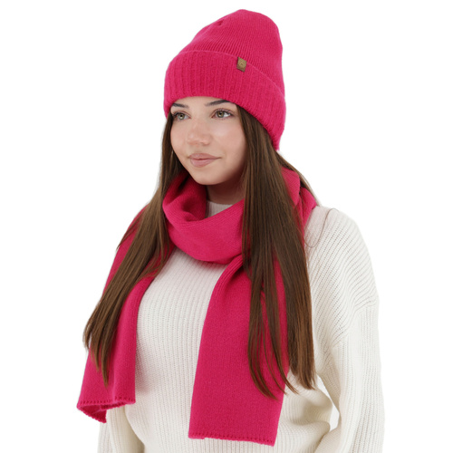 Woman's winter set: hat and scarf, amaranth, Shasta