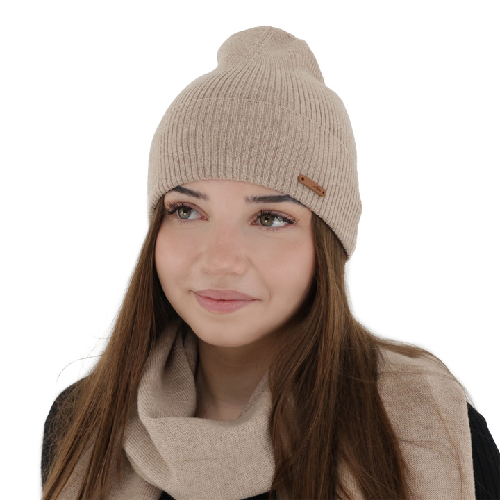 Woman's autumn, winter hat, beige, 100% merino wool, Flerra