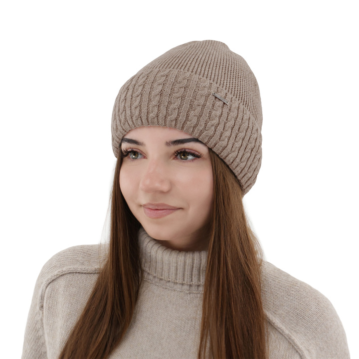 Woman's winter hat beige merino wool Febe