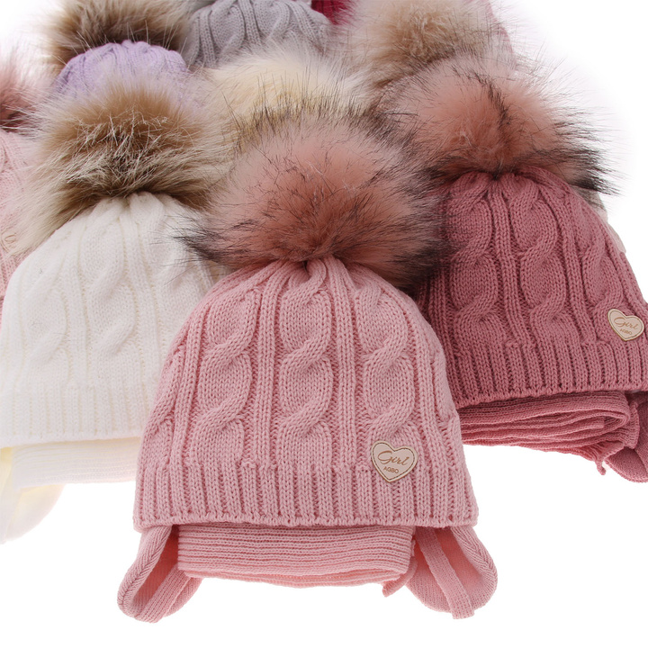 Girl's winter set: hat and scarf pink Morena with pompom