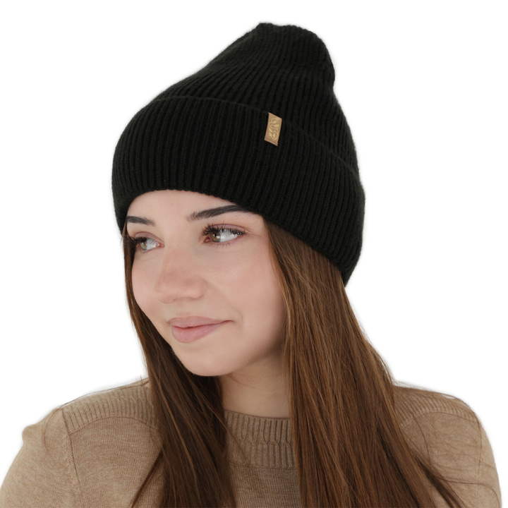 Woman's winter hat, black, with merino wool, Tahoe