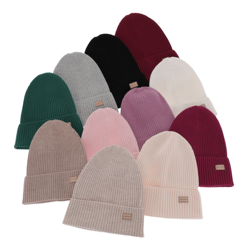 Woman's winter spring hat, light pink, 100% merino wool, Sophie