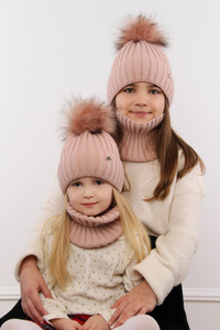 Girl's winter set: hat and tube scarf white Wilma with pompom