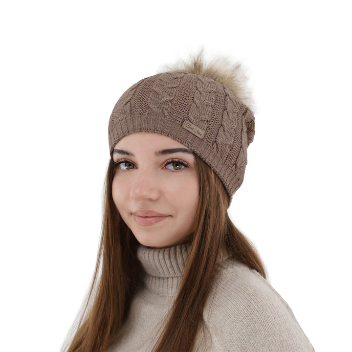 Woman's winter hat beige merino wool Bafi