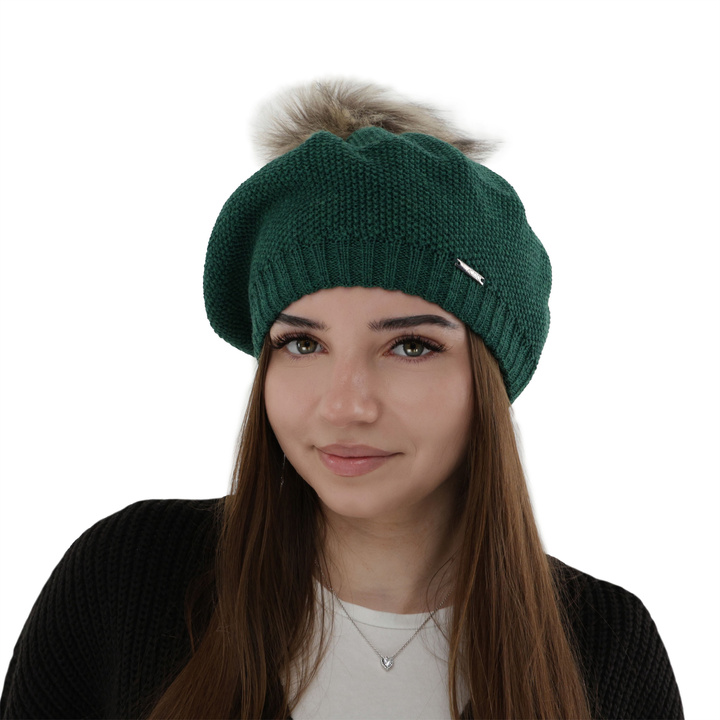 Woman's winter beret green merino wool Bonnie