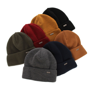 Men's winter hat mustard Golden