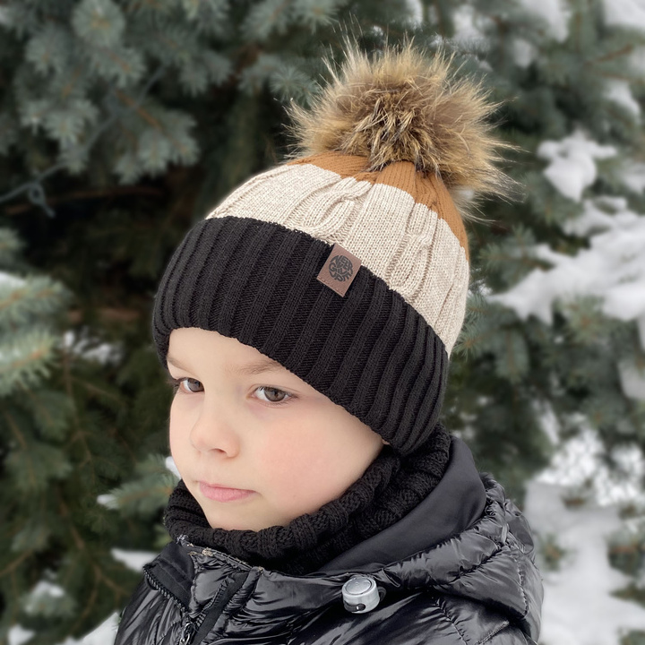 Boy's winter set: hat and tube scarf black Karmel with pompom