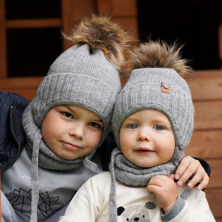 Boy's winter set: hat and tube scarf khaki Dominik with pompom