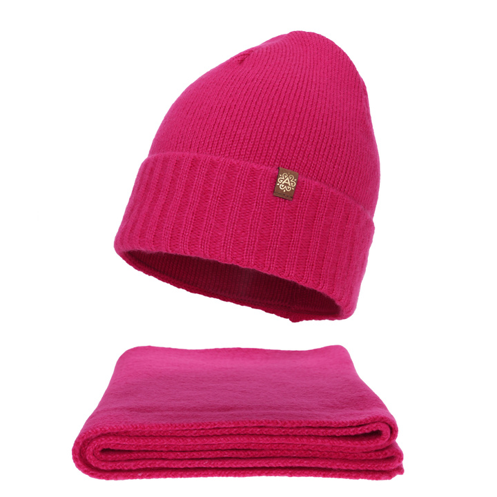 Woman's winter set: hat and scarf, amaranth, Shasta