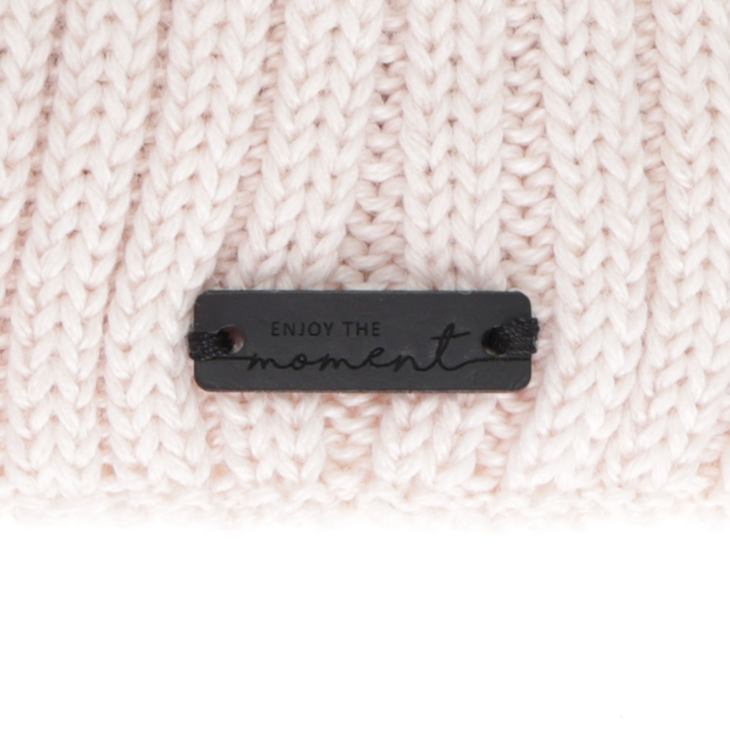 Woman's winter hat, light pink, with merino wool, Soletta