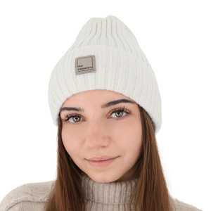 Woman's winter hat white merino wool Benedetta