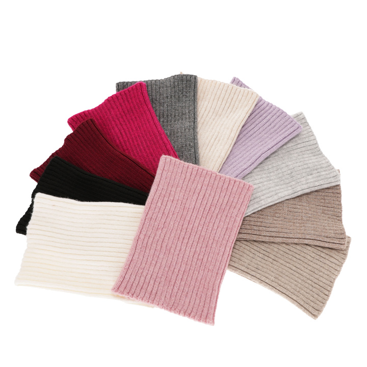 Woman's winter tube scarf ecru merino wool Besta