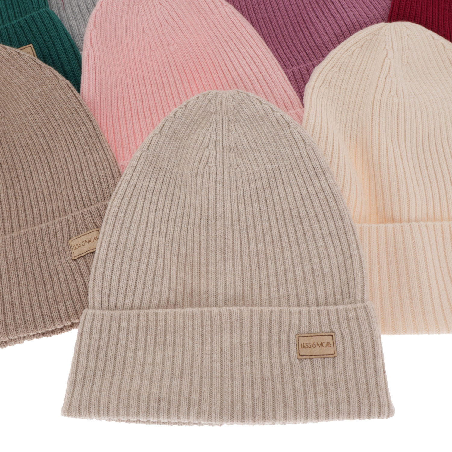 Woman's winter spring hat, light pink, 100% merino wool, Sophie