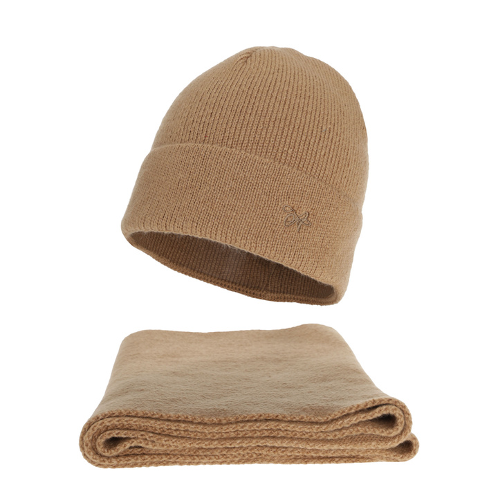 Woman's winter set: hat and scarf, camel, Rava