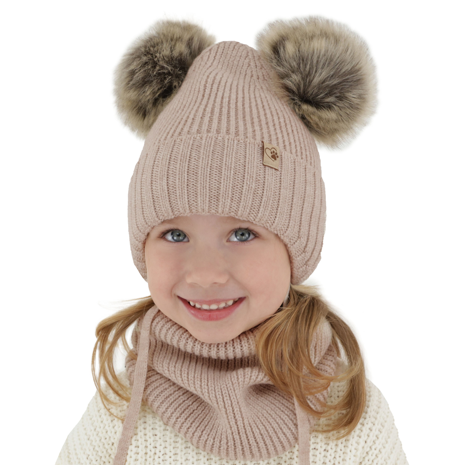 Girl's winter set: hat and tube scarf beige made of 100% extra fine merino wool Silvia