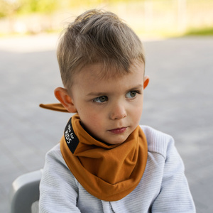 Boy's spring/ autumn shawl green Wojciech
