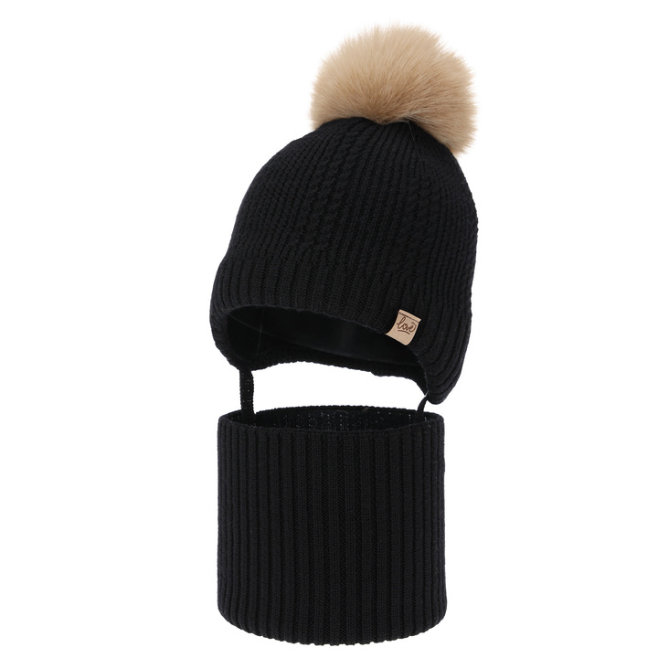Hat and tube scarf for girl winter set, black, 100% merino wool, lined with wool fleece, tied Danielle