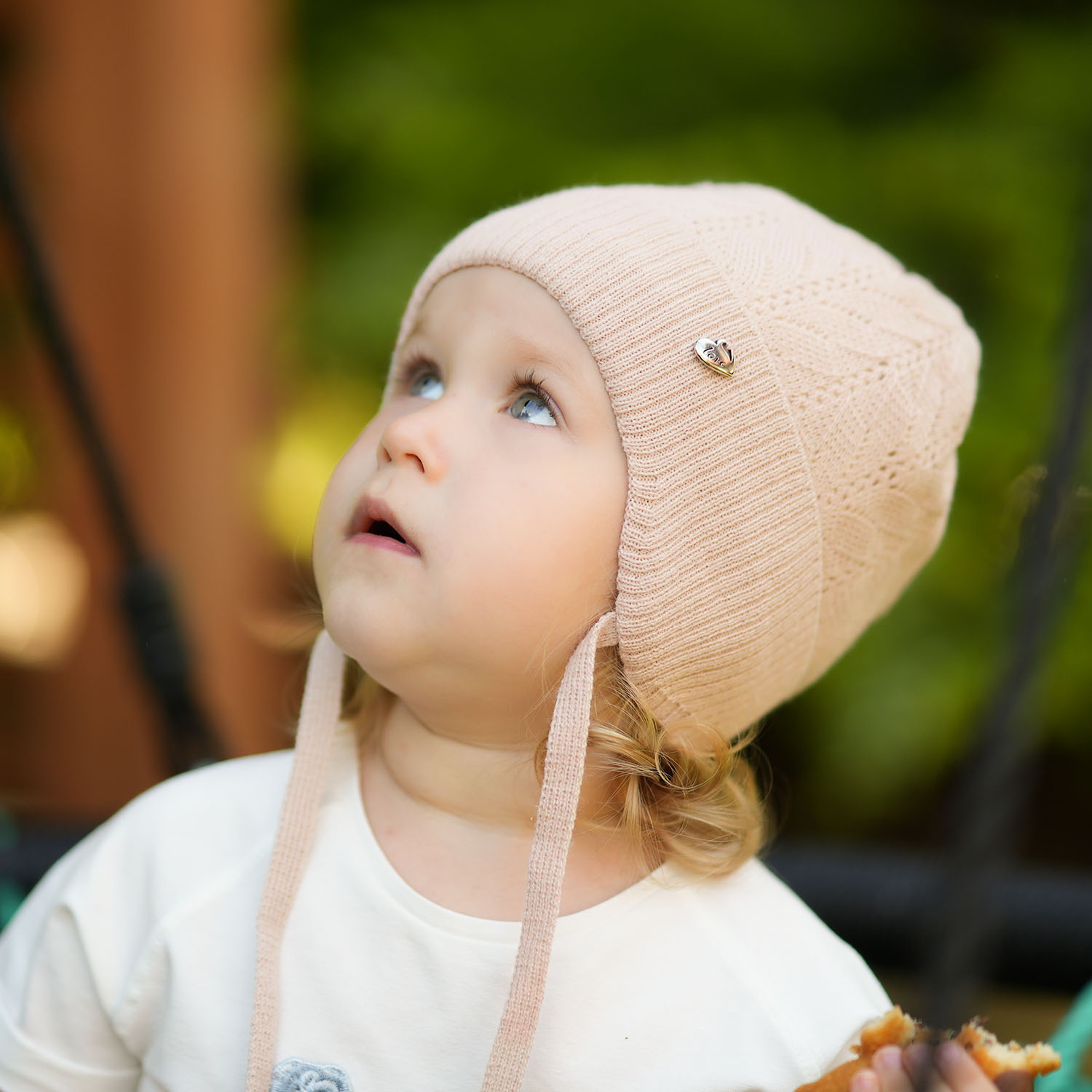 Girl's spring/ autumn hat beige Eliana with ears