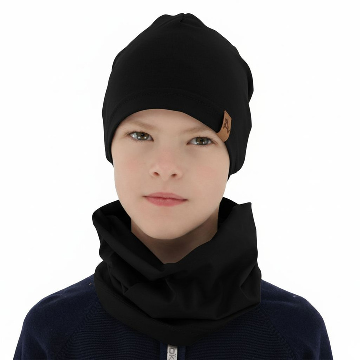 Boy's spring/ autumn set: hat and tube scarf black Griffin