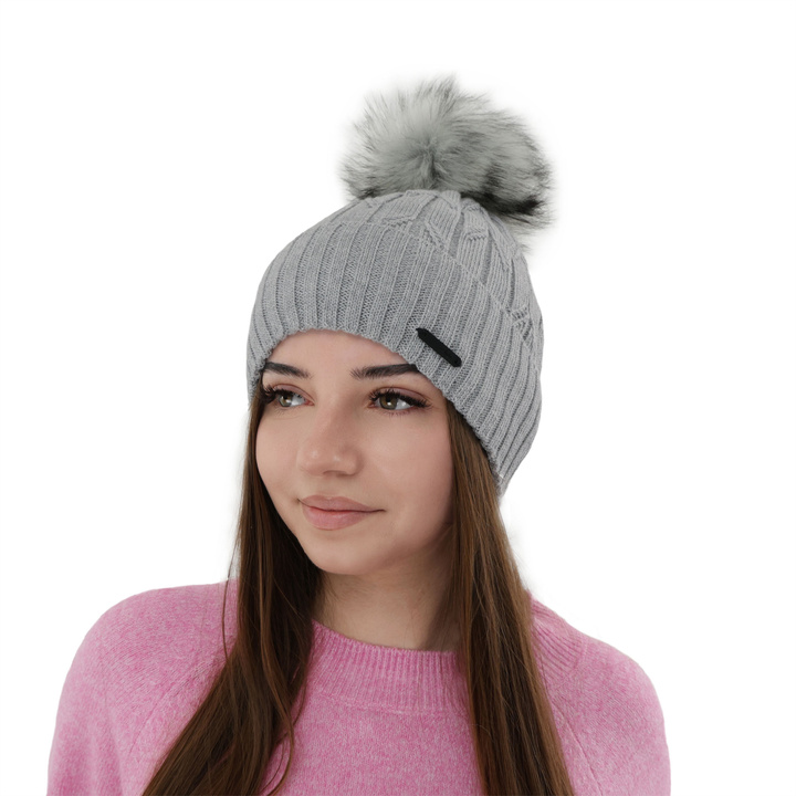 Woman's winter hat in grey merino wool Talaria