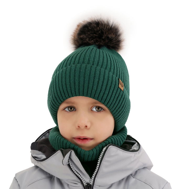 Boy's winter set: hat and tube scarf green with pompom Wizar