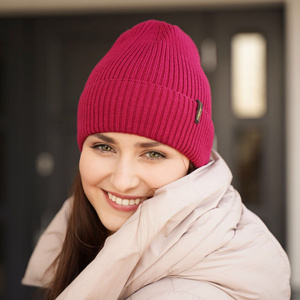 Woman's winter hat white Megan 100% extra fine merino wool