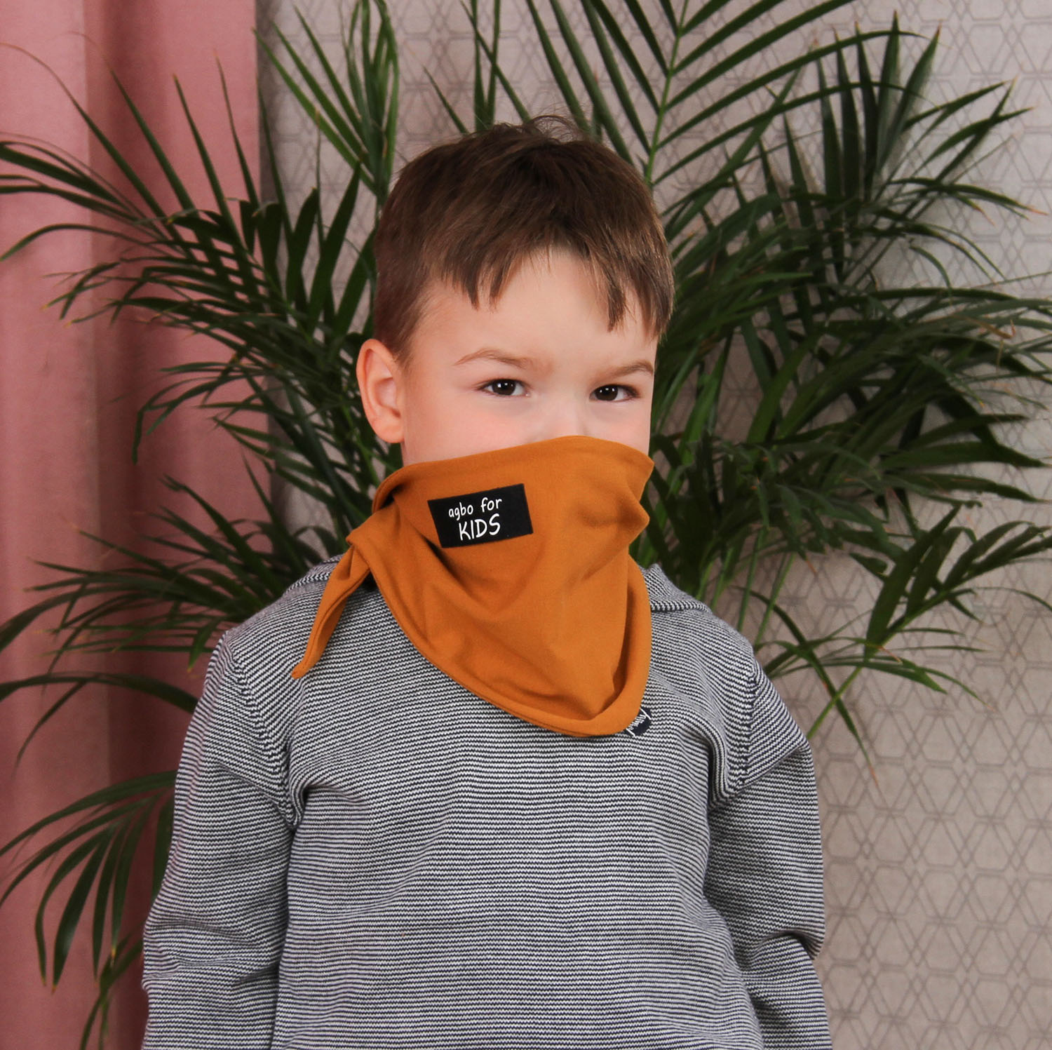 Boy's spring/ autumn shawl green Wojciech