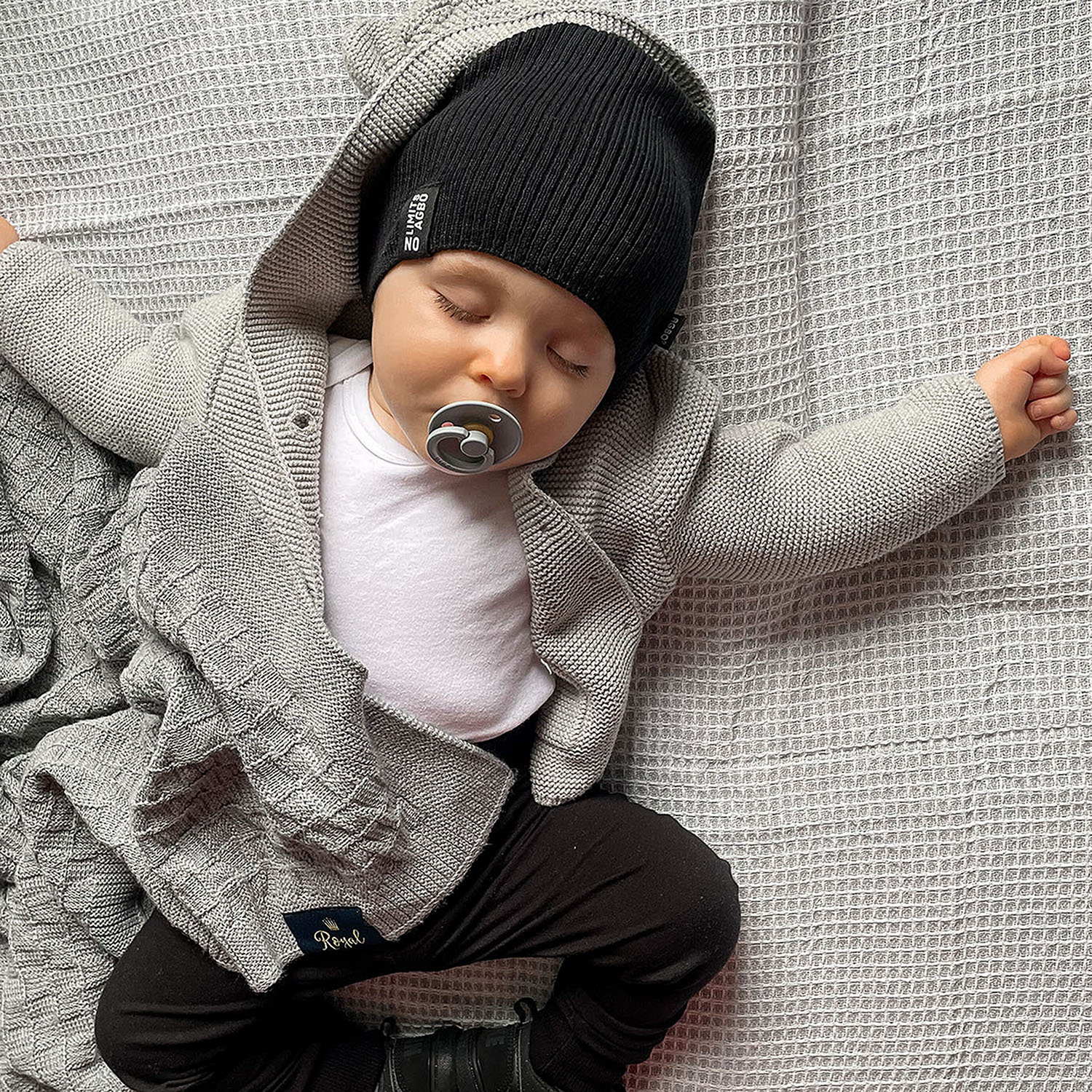 Children's autumn/ spring set: hat and tube scarf, with cotton, orange Tunis