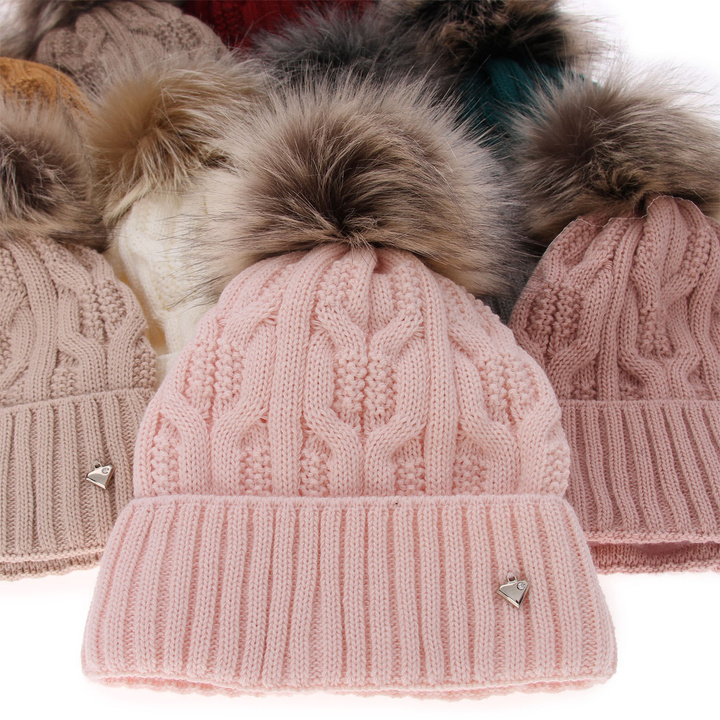 Woman's winter hat black Laona with pompom