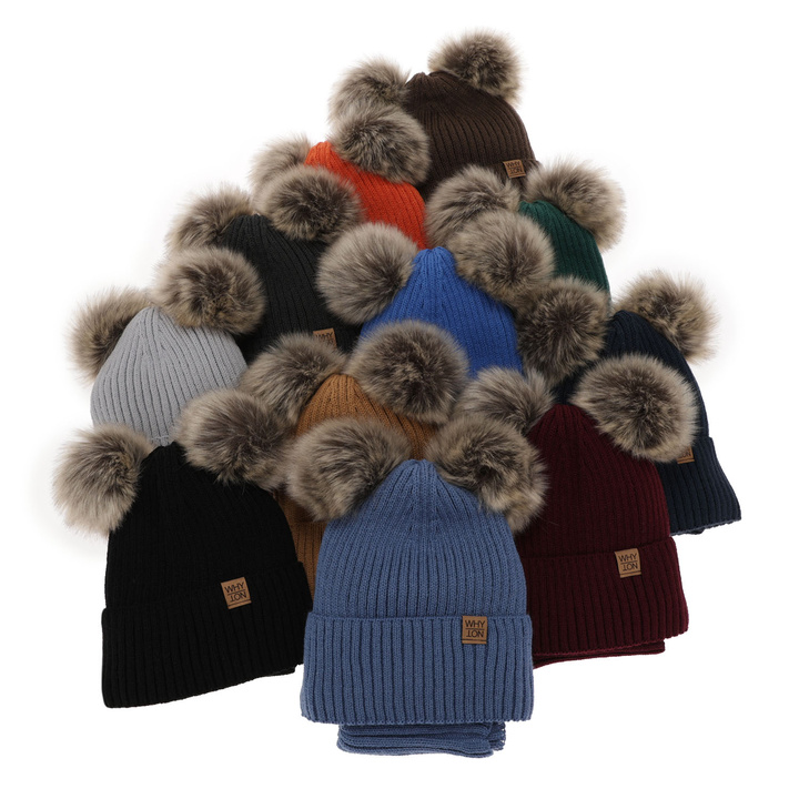 Boy's winter set: hat and tube scarf grey with two pompoms Oxford