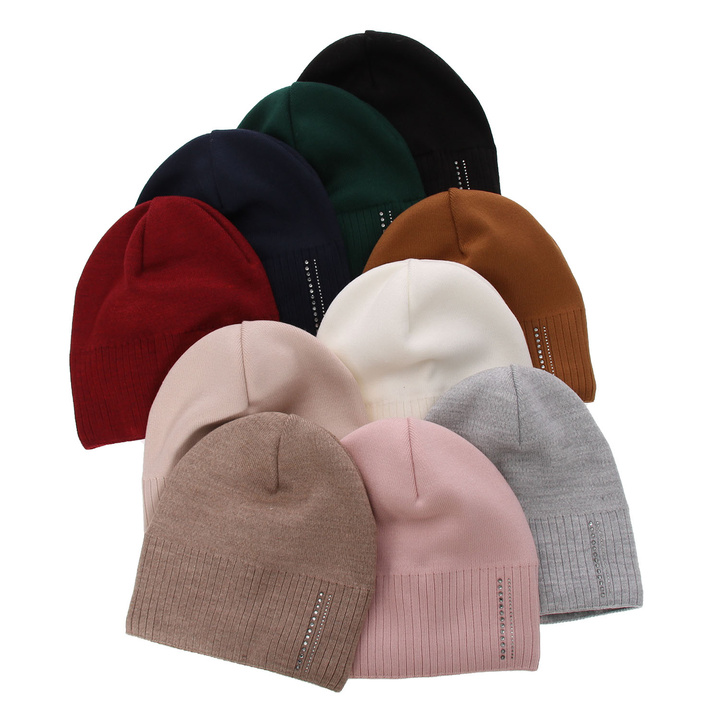 Woman's spring/ autumn hat black Zofia