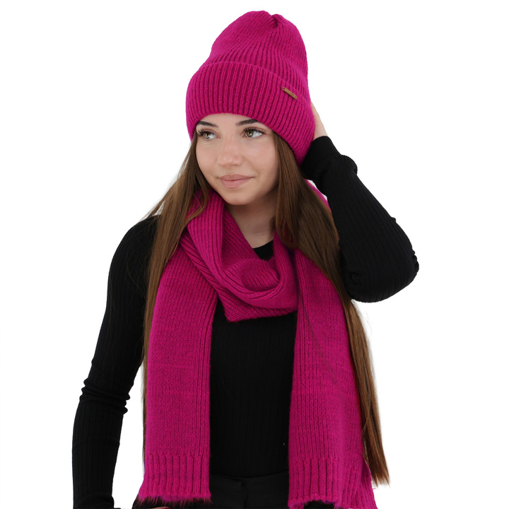 Woman's winter set: hat and scarf, purple, with merino wool, Seala