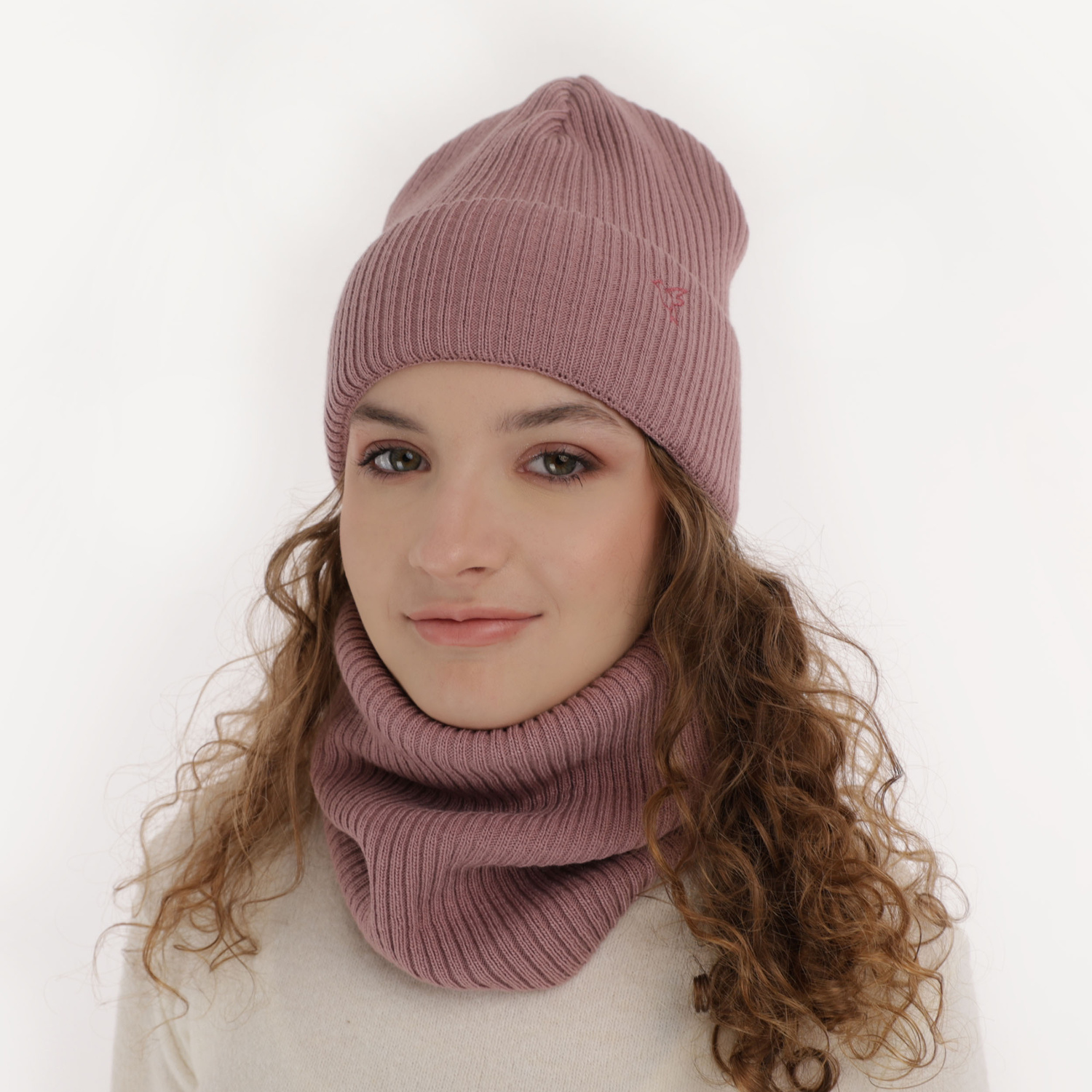 Girl's winter set: hat and tube scarf green Rosetta