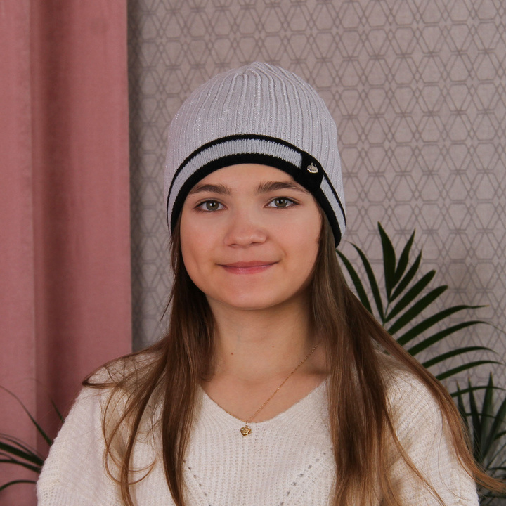 Girl's winter/ autumn hat grey Avena