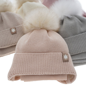 Girl's winter set: violet merino wool hat and scarf Arika